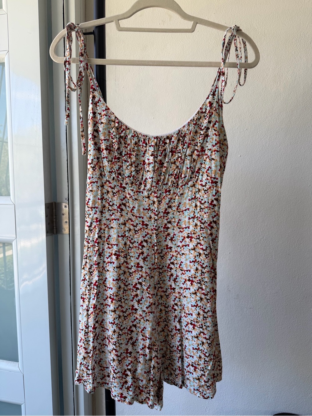 Floral Tie-Shoulder Summer Romper in Ivory and Red